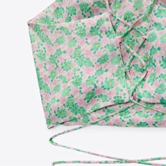 Zara floral top - Picture 2 of 3